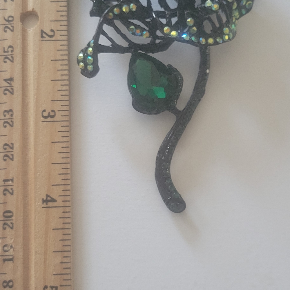 Blazer Brooch: Black Filigree Brooch with Emerald Green Teardrop Stone